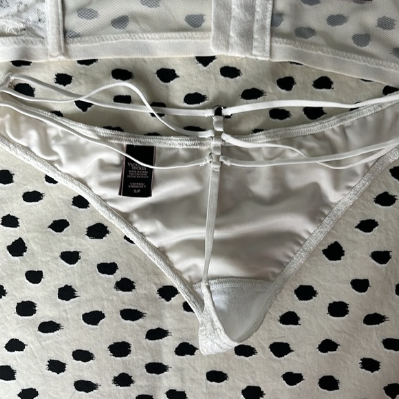 Victoria Secret Holiday Sparkle Set (limited edition Holiday 2016) - Picture 4 of 6